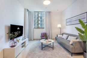 STAY BY LATINEM Luxury 1BR Holiday Home CV B803 near Burj Khalifa